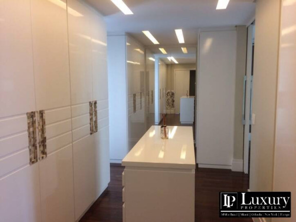 Imagem Apartamento com 4 Quartos para Alugar, 335 m² em Vila Nova Conceição - São Paulo