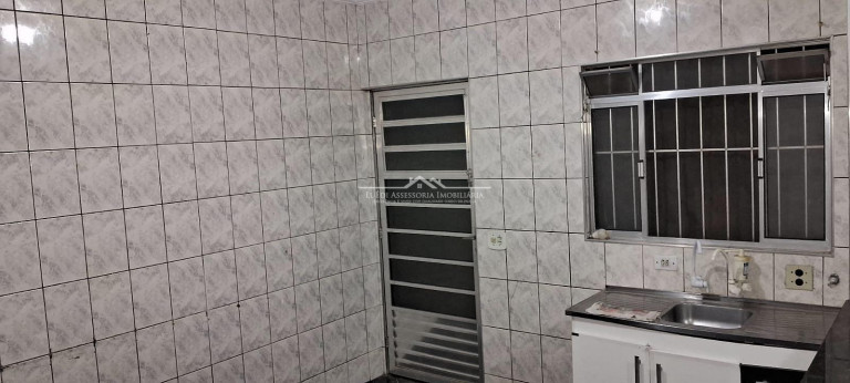 Imagem Casa com 2 Quartos para Alugar, 63 m² em Jardim Santa Terezinha (zona Leste) - São Paulo Imagem Casa com 2 Quartos para Alugar, 63 m² em Jardim Santa Terezinha (zona Leste) - São Paulo