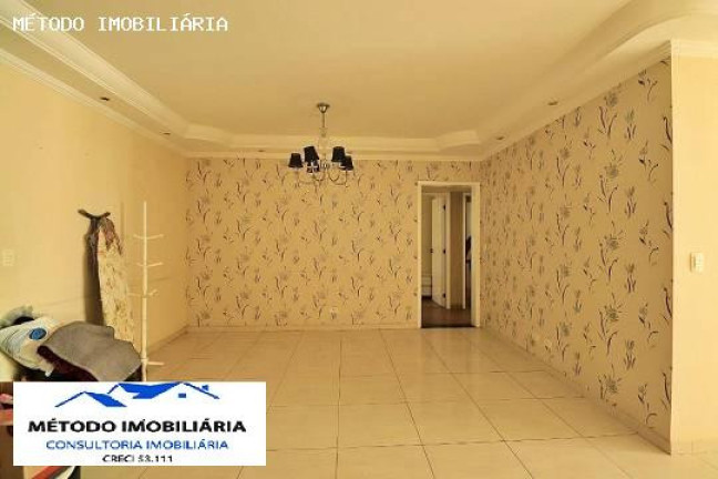 Imagem Apartamento com 3 Quartos à Venda, 144 m² em Centro - Santo André