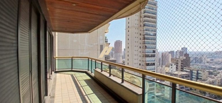 Imagem Imóvel com 4 Quartos à Venda, 568 m² em Cambuí - Campinas