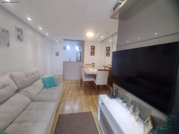 Imagem Apartamento com 3 Quartos à Venda, 68 m² em Guaíra - Curitiba