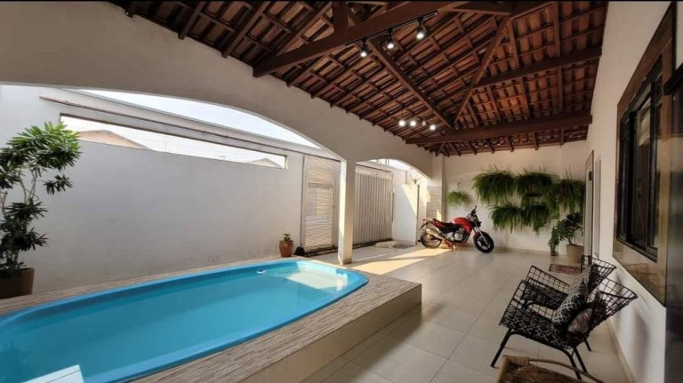 Imagem Casa com 3 Quartos à Venda, 200 m² em Cuiabá Imagem Casa com 3 Quartos à Venda, 200 m² em Cuiabá