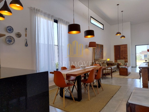 Imagem Casa com 3 Quartos à Venda, 300 m² em Residencial Colinas - Caçapava Imagem Casa com 3 Quartos à Venda, 300 m² em Residencial Colinas - Caçapava
