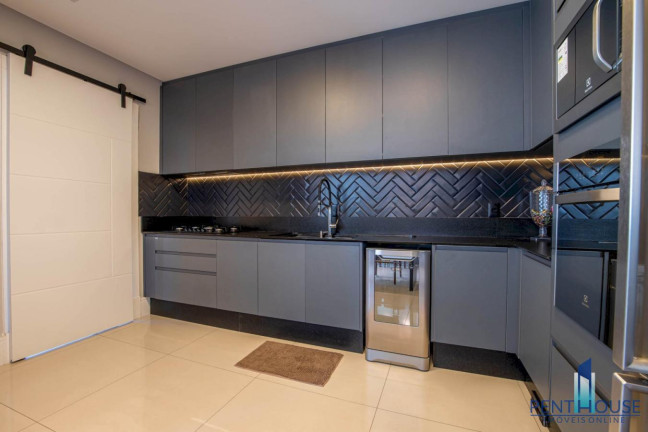 Imagem Apartamento com 3 Quartos à Venda, 137 m² em Centro - Balneário Camboriú Imagem Apartamento com 3 Quartos à Venda, 137 m² em Centro - Balneário Camboriú