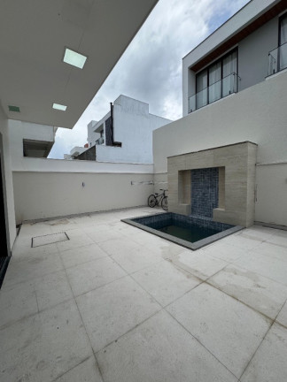 Imagem Casa com 4 Quartos à Venda, 260 m² em Novo Aleixo - Manaus Imagem Casa com 4 Quartos à Venda, 260 m² em Novo Aleixo - Manaus