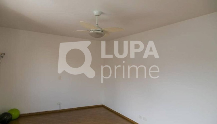 Imagem Casa com 3 Quartos à Venda, 180 m² em Vila Maria - São Paulo Imagem Casa com 3 Quartos à Venda, 180 m² em Vila Maria - São Paulo