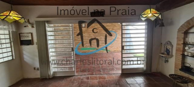 Imagem Casa com 5 Quartos à Venda,  em Sumaré - Caraguatatuba