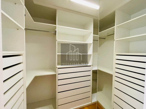 Imagem Apartamento com 3 Quartos à Venda, 215 m² em Sumaré - São Paulo