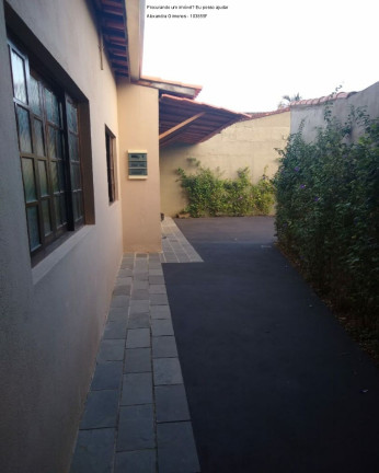 Imóvel com 4 Quartos à Venda, 180 m² em Centro - Caraguatatuba