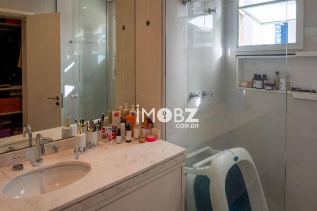 Imagem Imóvel com 3 Quartos à Venda, 158 m² em Itaim Bibi - São Paulo Imagem Imóvel com 3 Quartos à Venda, 158 m² em Itaim Bibi - São Paulo