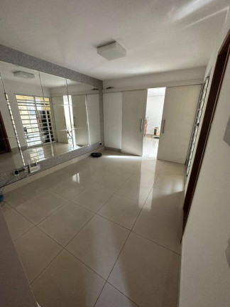 Imagem Casa com 3 Quartos à Venda, 200 m² em Despraiado - Cuiabá Imagem Casa com 3 Quartos à Venda, 200 m² em Despraiado - Cuiabá