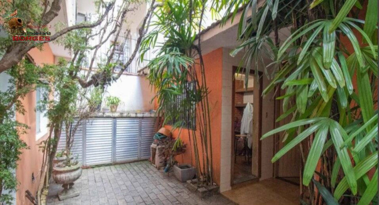 Foto do imóvel Casa com 4 Quartos à Venda, 150 m² em Campo Belo - São Paulo