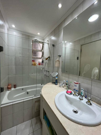 Imagem Apartamento com 2 Quartos à Venda, 67 m² em São João - Porto Alegre Imagem Apartamento com 2 Quartos à Venda, 67 m² em São João - Porto Alegre