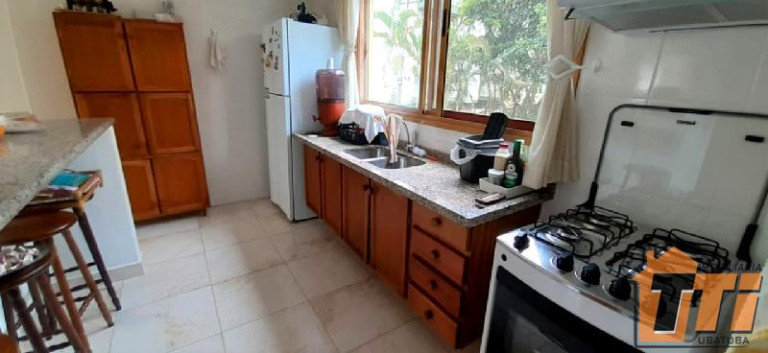 Imagem Apartamento com 3 Quartos à Venda, 165 m² em Lázaro - Ubatuba