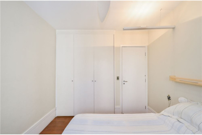 Imagem Imóvel com 4 Quartos à Venda, em Real Parque - São Paulo Imagem Imóvel com 4 Quartos à Venda, em Real Parque - São Paulo