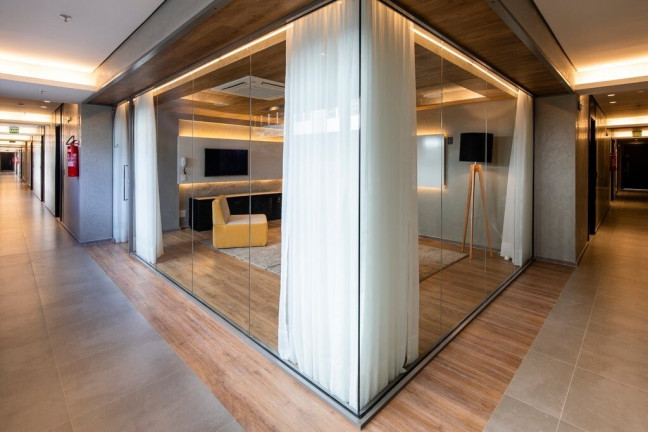Imagem Sala Comercial à Venda, 53 m² em Cidade Baixa - Porto Alegre Imagem Sala Comercial à Venda, 53 m² em Cidade Baixa - Porto Alegre