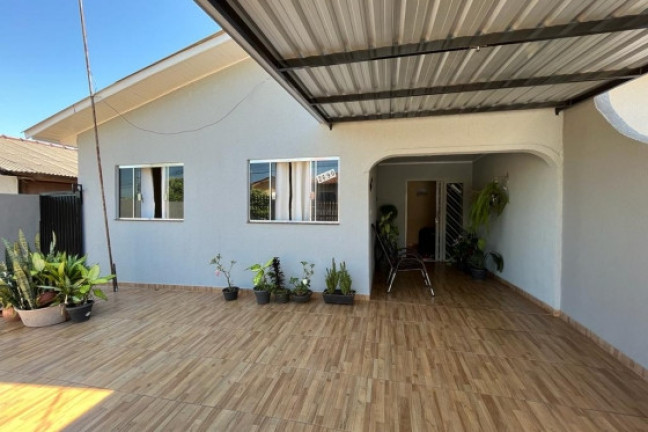 Casa à Venda, 192 m² em Conjunto 26 De Julho - Umuarama