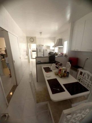 Imagem Casa de Condomínio com 5 Quartos à Venda, 470 m² em Barra Da Tijuca - Rio De Janeiro Imagem Casa de Condomínio com 5 Quartos à Venda, 470 m² em Barra Da Tijuca - Rio De Janeiro