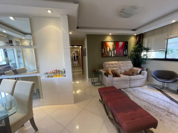 Apartamento com 3 Quartos à Venda, 80 m² em Rio Branco - Porto Alegre