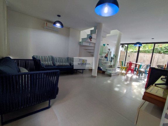 Imagem Casa com 3 Quartos à Venda, 270 m² em Camburi - São Sebastião Imagem Casa com 3 Quartos à Venda, 270 m² em Camburi - São Sebastião