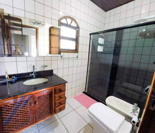 Imagem Casa com 3 Quartos à Venda, 132 m² em Centro - Ubatuba