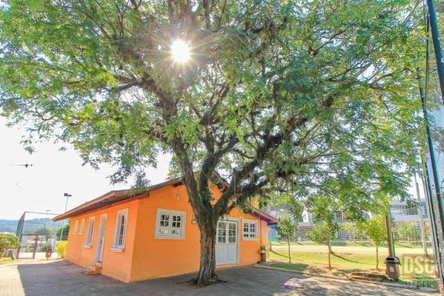 Imagem Imóvel com 4 Quartos à Venda, em Aberta Dos Morros - Porto Alegre Imagem Imóvel com 4 Quartos à Venda, em Aberta Dos Morros - Porto Alegre