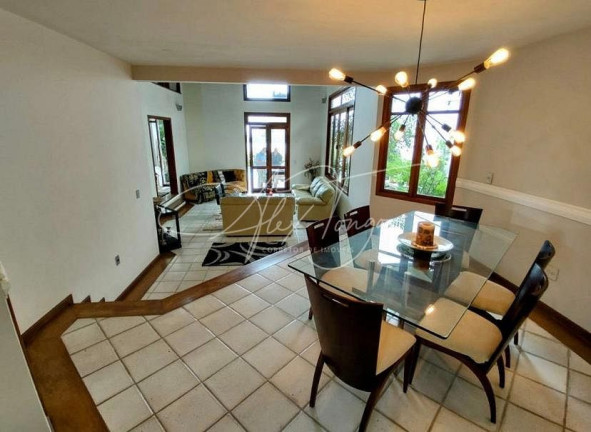 Imagem Casa com 4 Quartos à Venda, 259 m² em Mata Da Praia - Vitória Imagem Casa com 4 Quartos à Venda, 259 m² em Mata Da Praia - Vitória