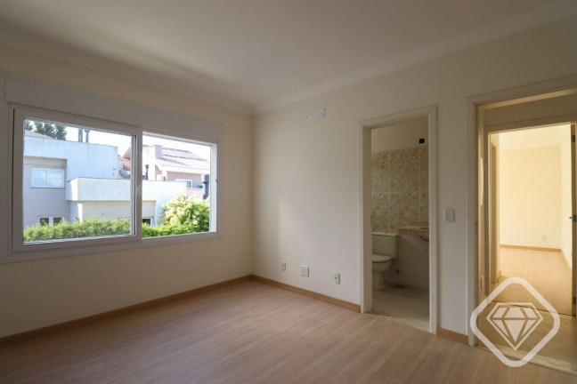 Imagem Casa de Condomínio com 3 Quartos à Venda,  em Hípica - Porto Alegre