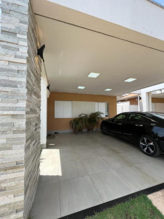 Imagem Casa com 3 Quartos à Venda, 167 m² em Jardim Imperial - Cuiabá