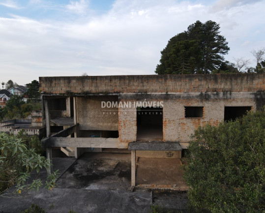 Imagem Imóvel à Venda, 880 m² em Região Do Alto Do Capivari - Campos Do Jordão Imagem Imóvel à Venda, 880 m² em Região Do Alto Do Capivari - Campos Do Jordão