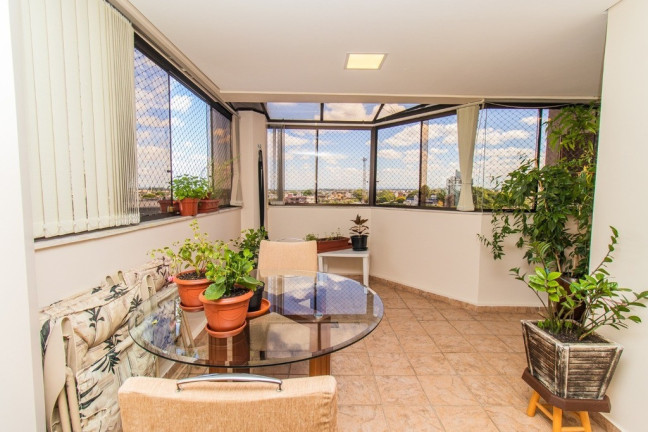 Imagem Apartamento com 3 Quartos à Venda, 146 m² em Centro - Canoas