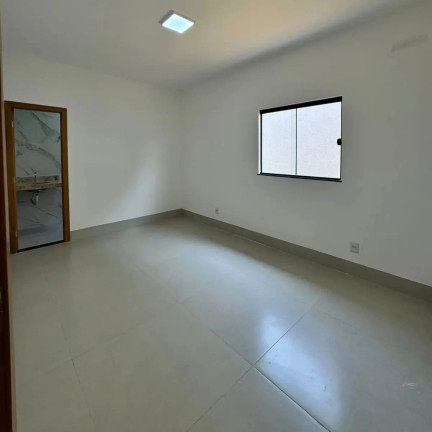 Imagem Casa com 3 Quartos à Venda, 130 m² em Santa Fé - Goiania Imagem Casa com 3 Quartos à Venda, 130 m² em Santa Fé - Goiania