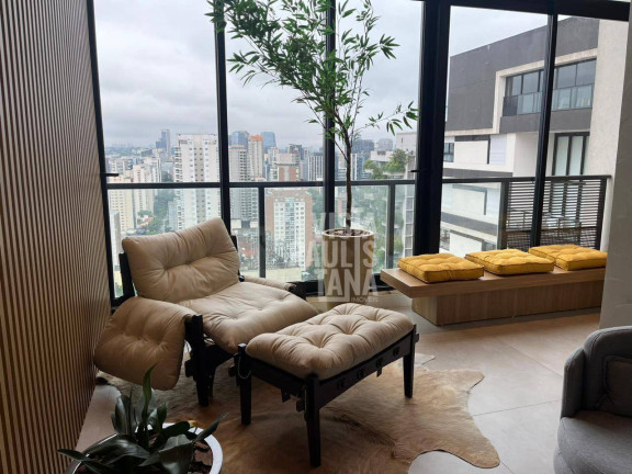 Cobertura com 3 Quartos à Venda, 215 m² em Vila Olímpia - São Paulo