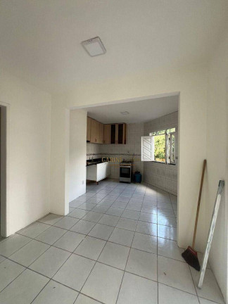 Imagem Casa com 4 Quartos para Alugar, 139 m² em Jardim Placaford - Salvador Imagem Casa com 4 Quartos para Alugar, 139 m² em Jardim Placaford - Salvador