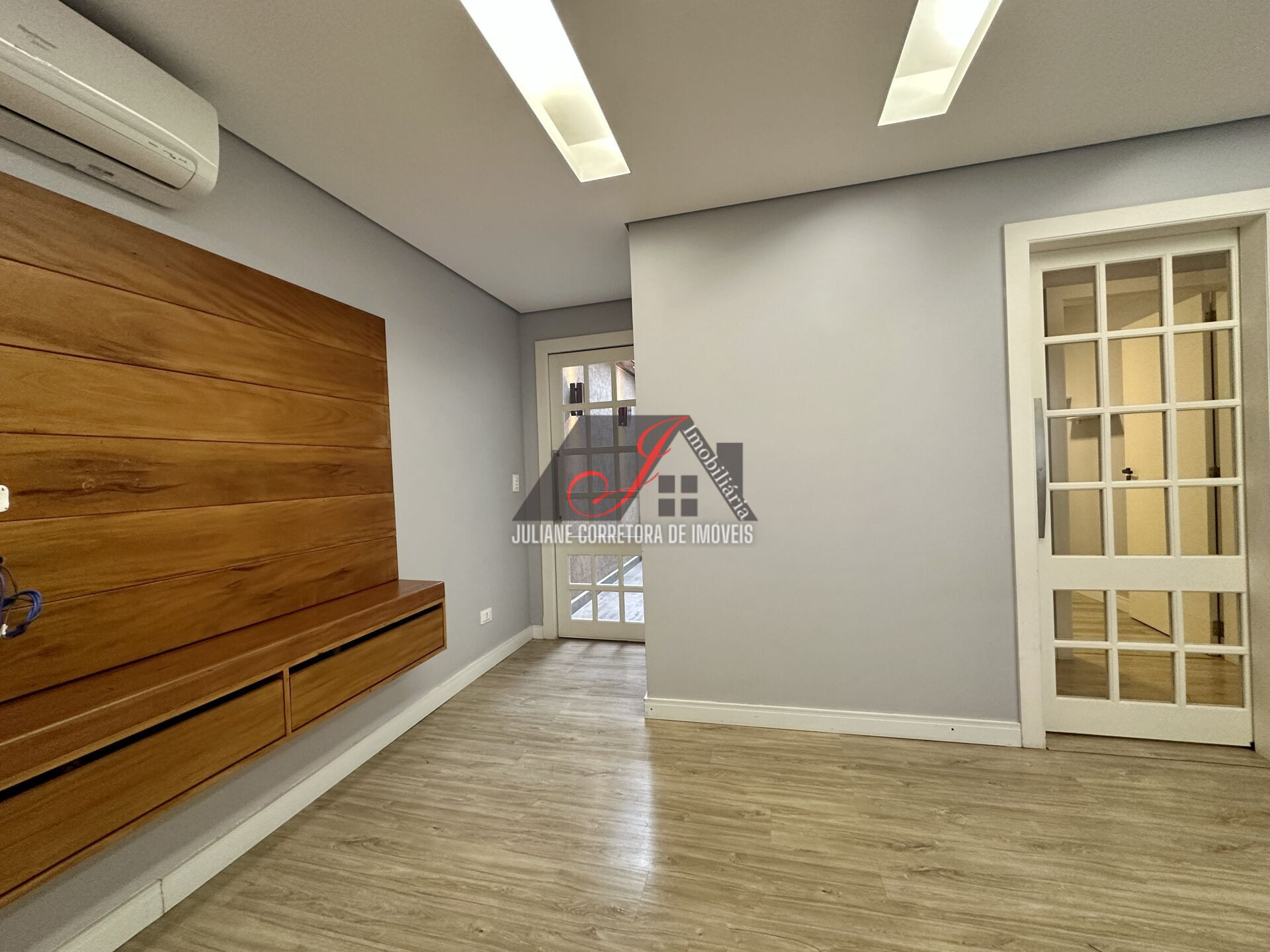 Imagem Casa com 4 Quartos à Venda, 135 m² em Umbará - Curitiba