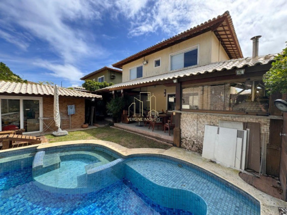 Imóvel com 4 Quartos à Venda, 290 m² em Jaguaribe - Salvador