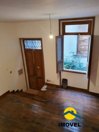 Imagem Casa com 4 Quartos à Venda, 240 m² em Ingá - Niterói Imagem Casa com 4 Quartos à Venda, 240 m² em Ingá - Niterói