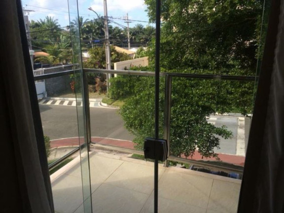 Imagem Casa com 5 Quartos à Venda, 220 m² em Estrada Do  Coco - Camaçari