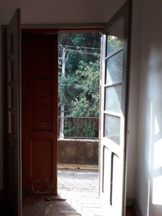 Imagem Sobrado com 5 Quartos à Venda, 250 m² em Tremembé - São Paulo Imagem Sobrado com 5 Quartos à Venda, 250 m² em Tremembé - São Paulo