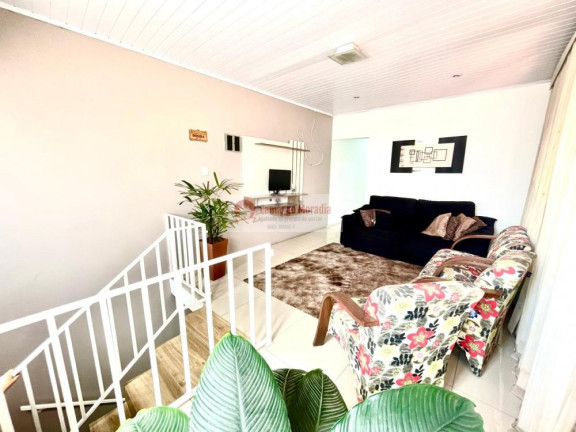 Imagem Sobrado com 3 Quartos à Venda, 207 m² em Parque Maria Helena - Suzano
