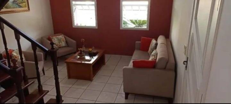 Imagem Casa com 3 Quartos à Venda,  em Jacareí