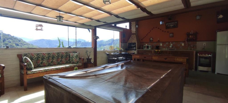 Imagem Casa com 2 Quartos à Venda, 1.192 m² em Albuquerque - Teresópolis