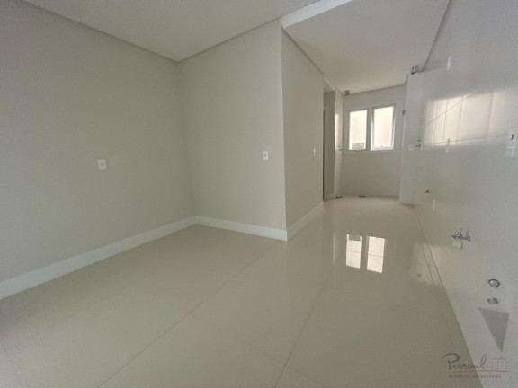 Imagem Apartamento com 6 Quartos à Venda, 333 m² em Jurerê Internacional - Florianópolis Imagem Apartamento com 6 Quartos à Venda, 333 m² em Jurerê Internacional - Florianópolis