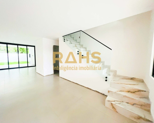 Imagem Casa com 3 Quartos à Venda, 159 m² em Bom Retiro - Joinville