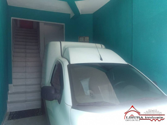 Casa com 5 Quartos à Venda, 232 m² em Centro - Jacareí