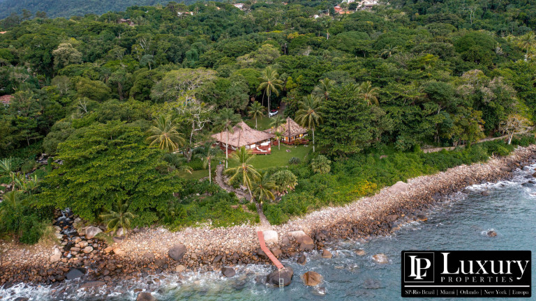 Imagem Casa de Condomínio com 4 Quartos à Venda,  em Centro - Ilhabela