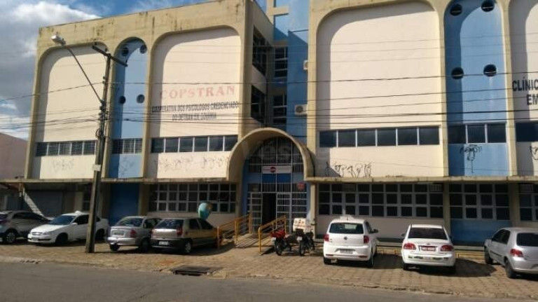 Imóvel Comercial à Venda, 265 m² em Cidade Jardim - Goiânia