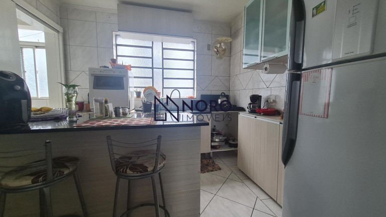 Imagem Apartamento com 3 Quartos à Venda, 100 m² em Nossa Senhora De Lourdes - Santa Maria Imagem Apartamento com 3 Quartos à Venda, 100 m² em Nossa Senhora De Lourdes - Santa Maria