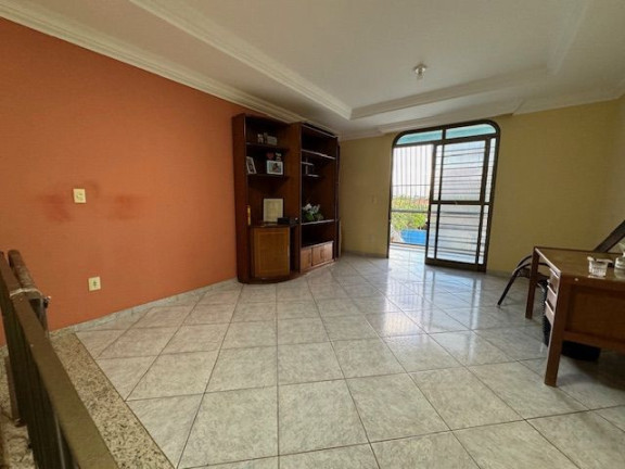 Imagem Sobrado com 3 Quartos à Venda, 245 m² em Jardim América - Goiânia Imagem Sobrado com 3 Quartos à Venda, 245 m² em Jardim América - Goiânia
