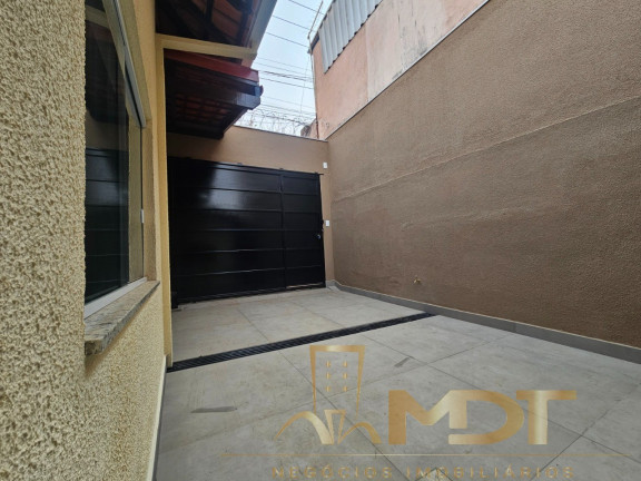 Imagem Casa com 3 Quartos à Venda, 105 m² em Candelária - Belo Horizonte